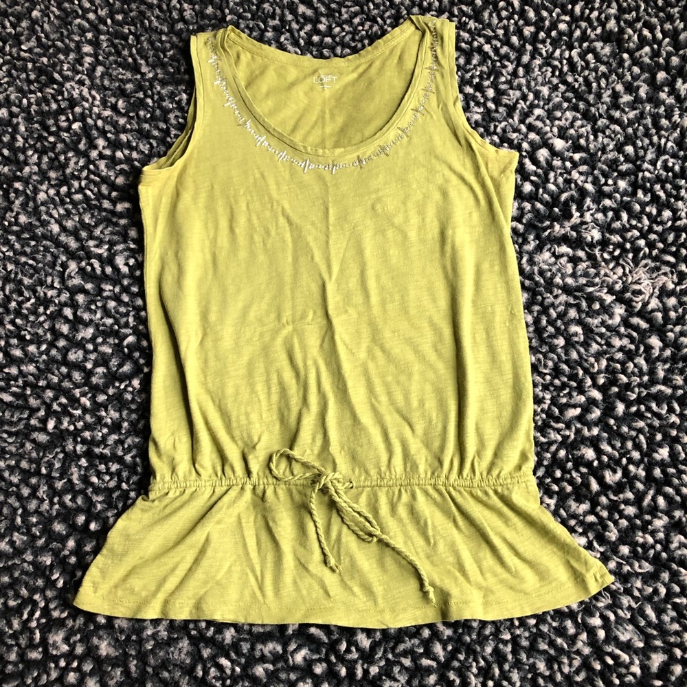 Ann Taylor Loft beaded peplum green peplum tank M